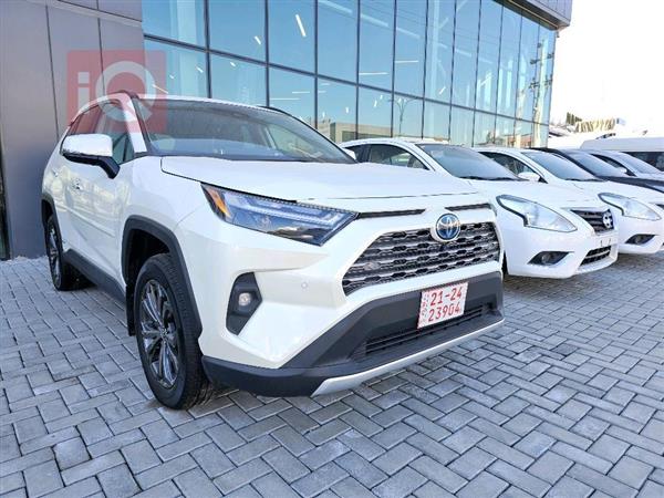 Toyota for sale in Iraq